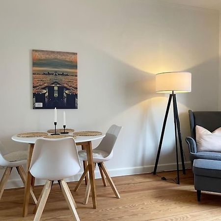 Modern Und Ruhig In Elmshorn Apartment Luaran gambar