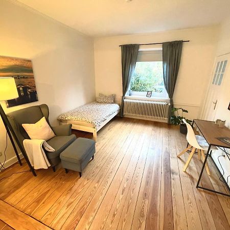 Modern Und Ruhig In Elmshorn Apartment Luaran gambar